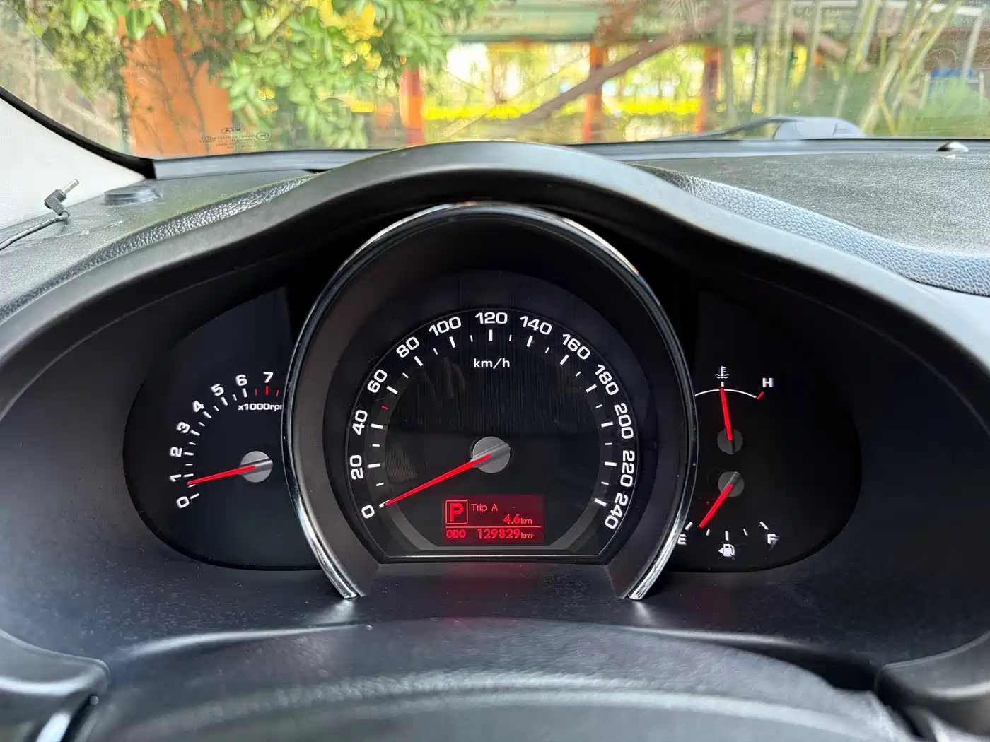 Kia Sportage 2014 2.0L Automatic 2WD GLS фото 19