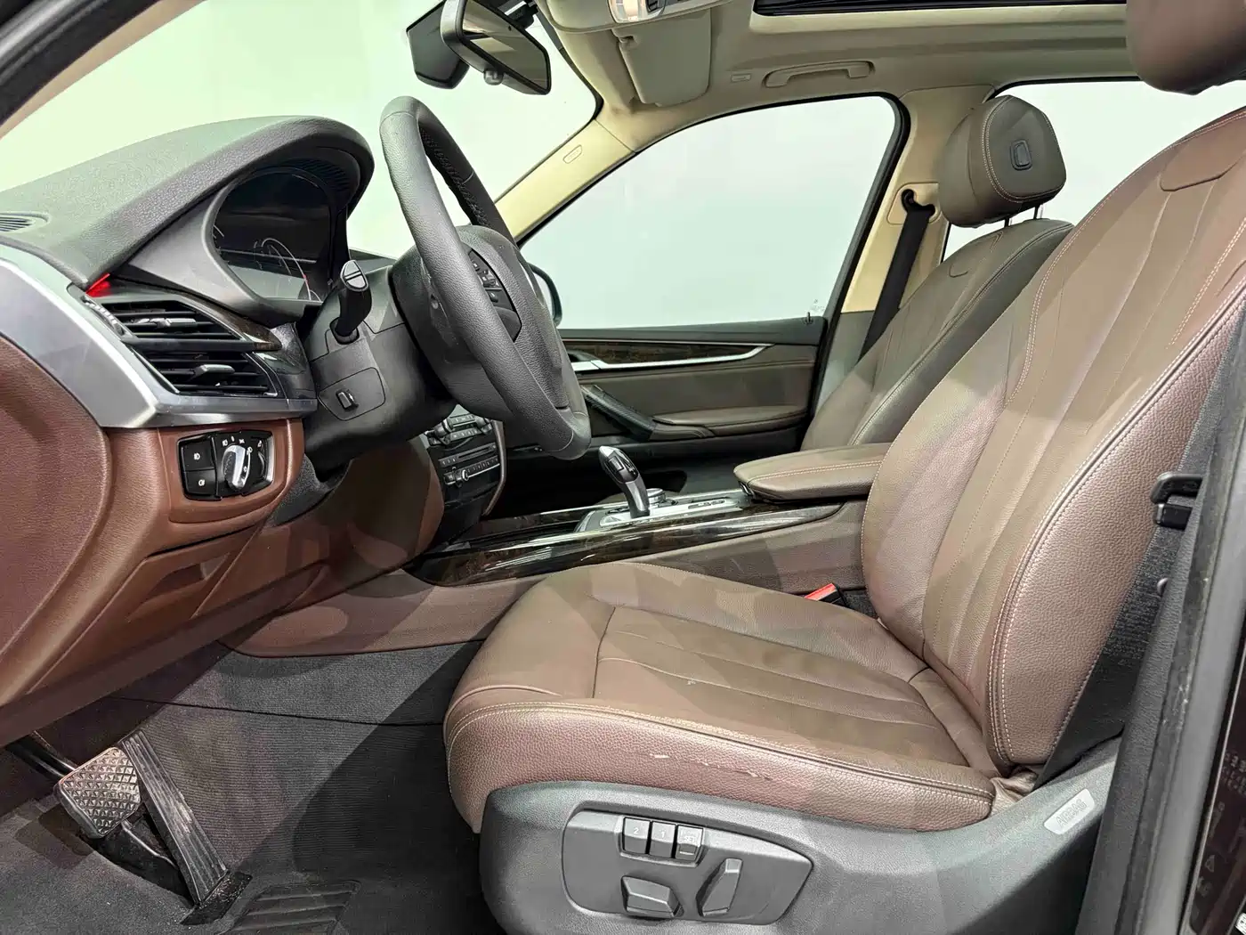 BMW X5 (Import) 2015 xDrive28i фото 6