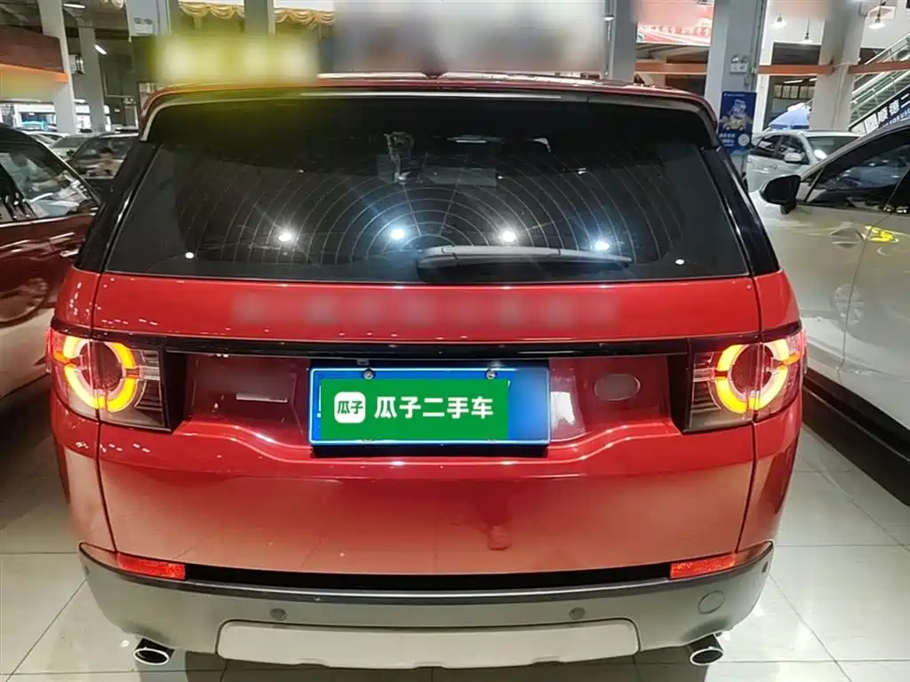 Land Rover Discovery Sport 2017 2.0T SE фото 6