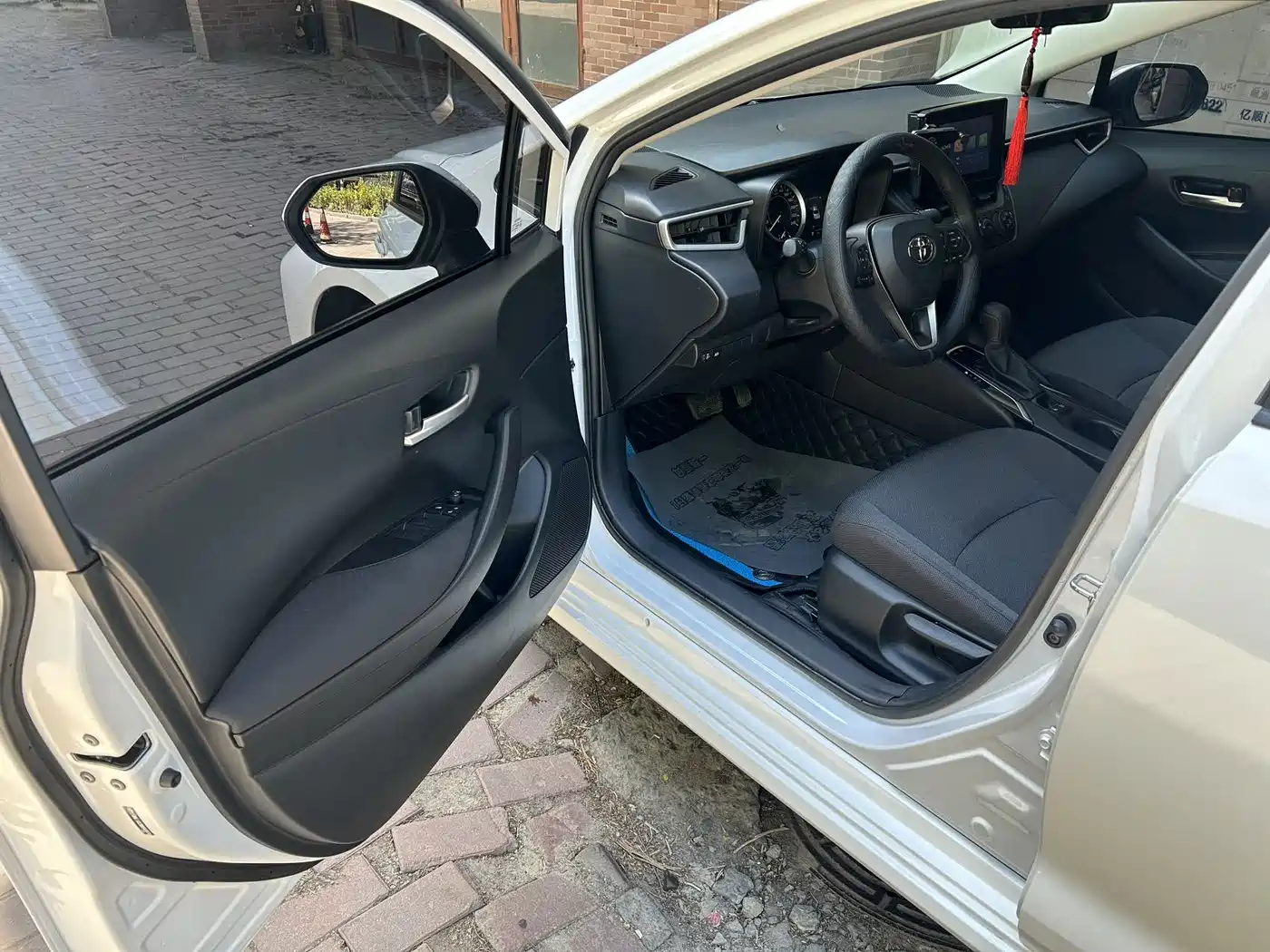 Toyota Corolla 2022 TNGA 1.5L CVT Pioneer Edition фото 9