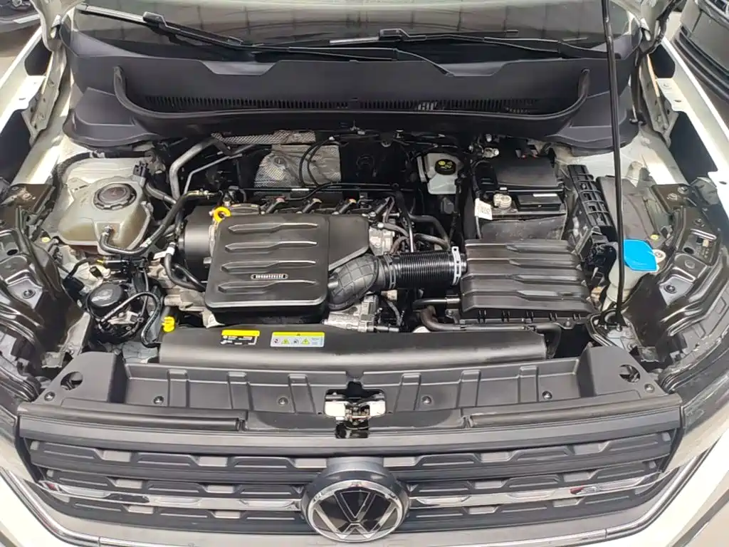 Volkswagen Tacqua 2021 2021 1.5L Automatic Smart Connect Edition