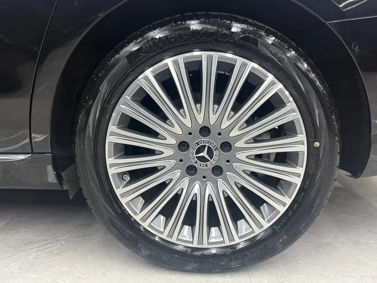 Фото 31 - Mercedes-Benz E-Class