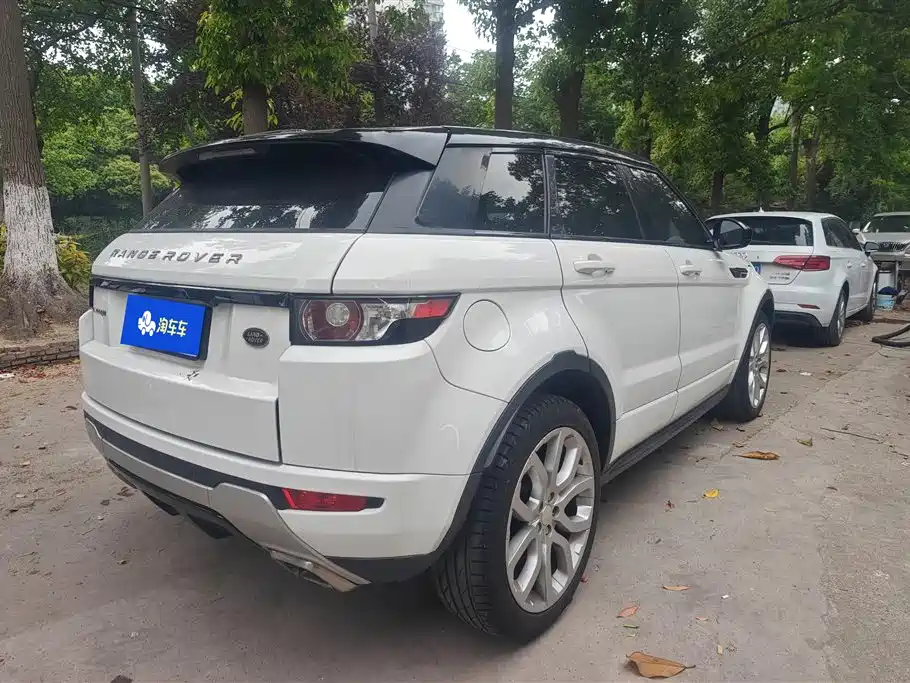 Land Rover Range Rover Evoque (Import) 2014 2.0T 5-door Brilliance Sport фото 3