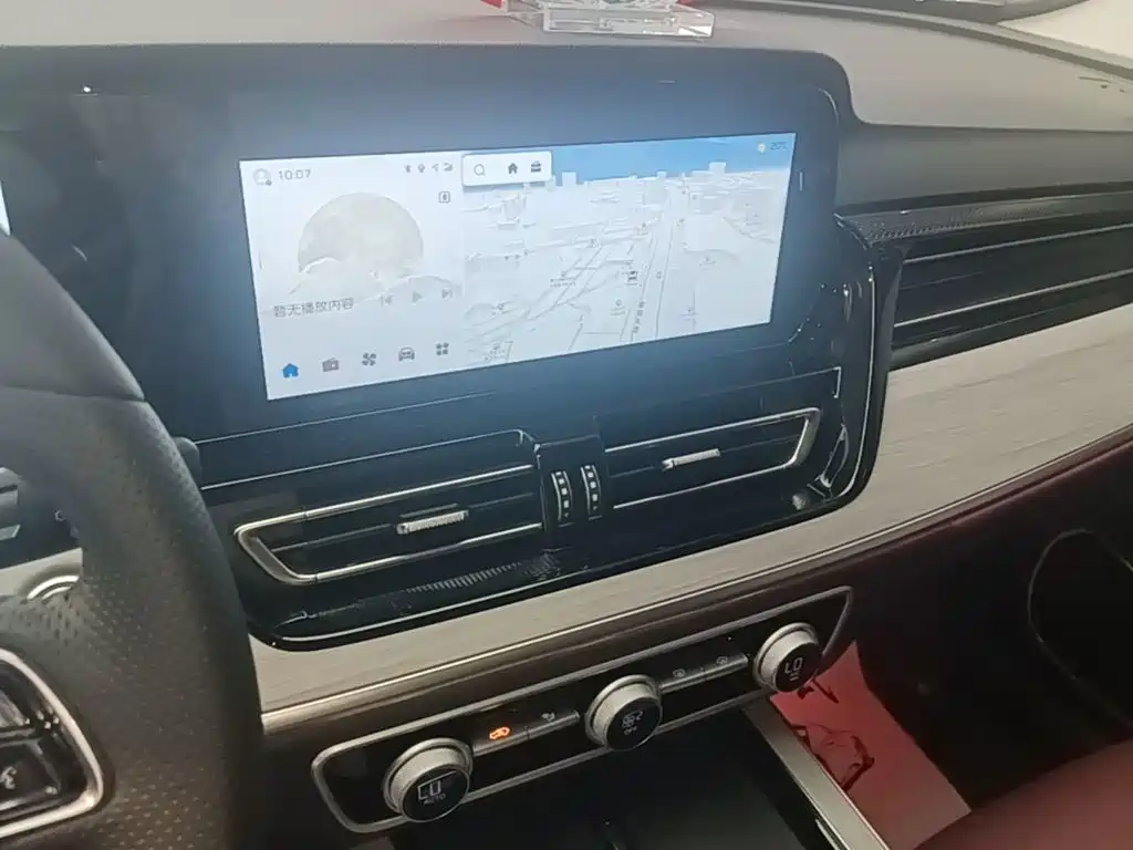 Hongqi HS5 2025 2025 2.0T 2WD Qixiang Pro