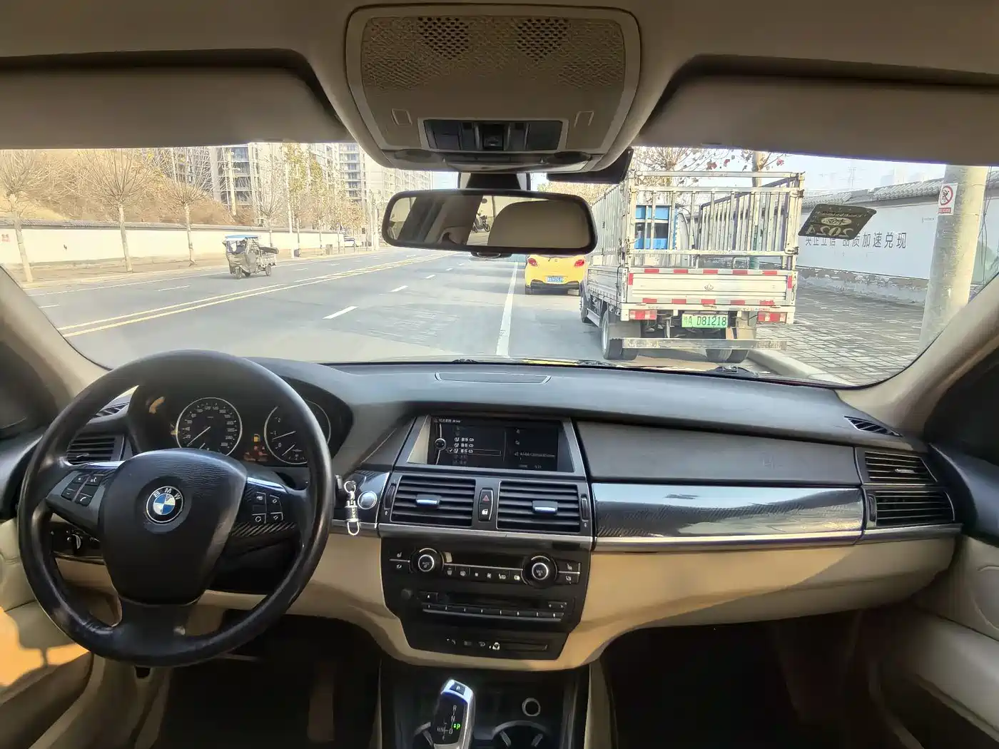 BMW X5 (Import) 2010 xDrive30i Luxury 10th Anniversary Edition фото 5