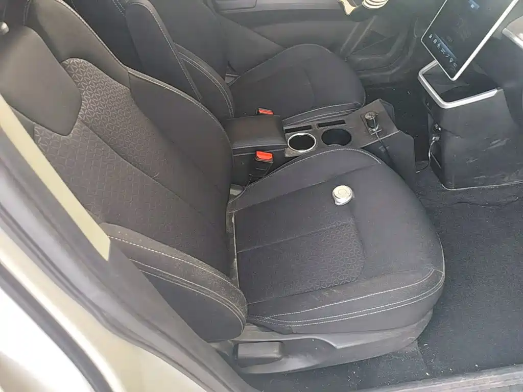 Nezha Auto Nezha V 2021 2021 Standard Range Entertainment Upgrade