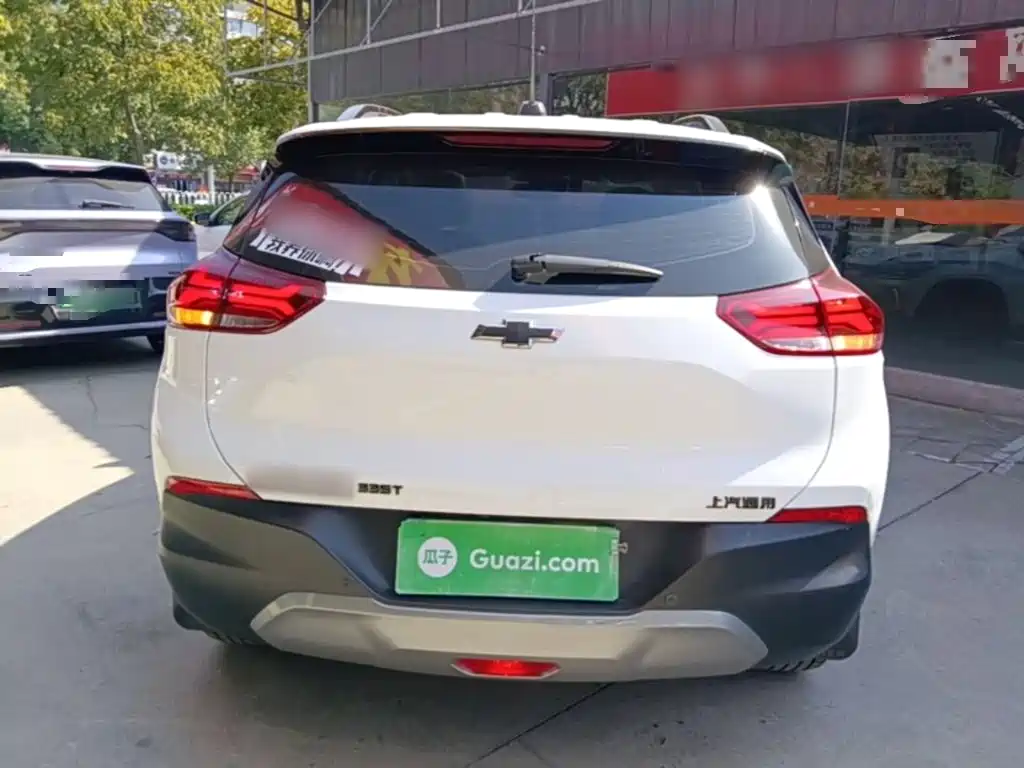 Chevrolet Trax 2020 2019 Redline 335T CVT Extreme Edition (China VI)