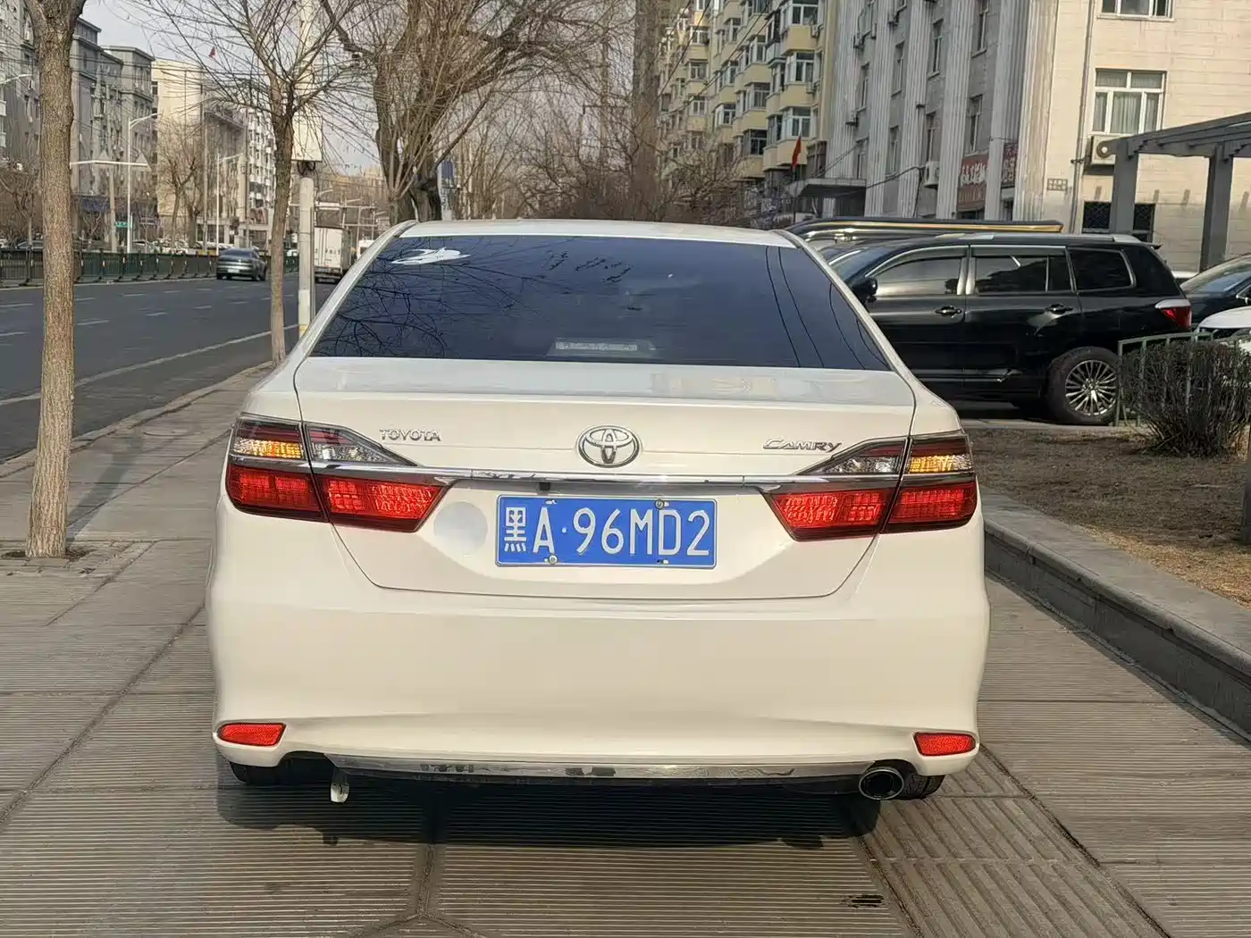Toyota Camry 2016 2.0G 10th Anniversary Luxury Edition фото 5