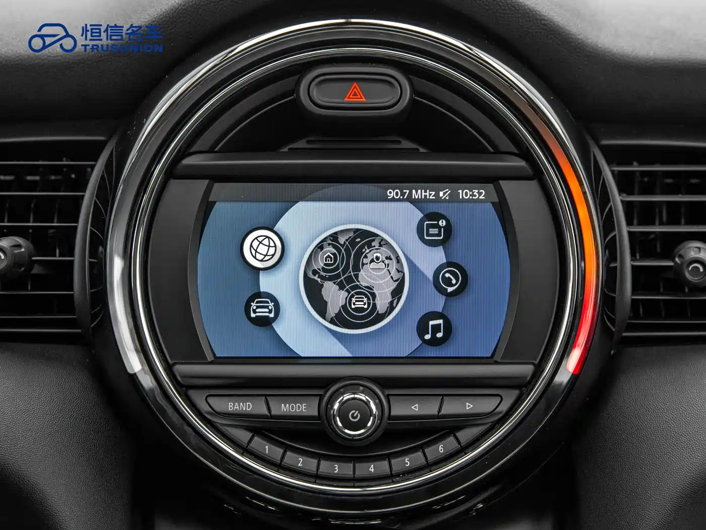 MINI 2018 1.5T ONE фото 16