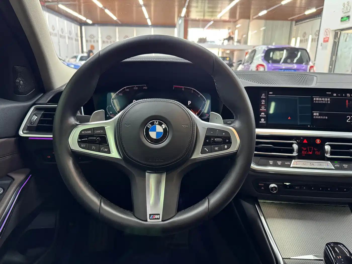 BMW 3 Series 2022 325i M Sport Shadow Edition фото 12