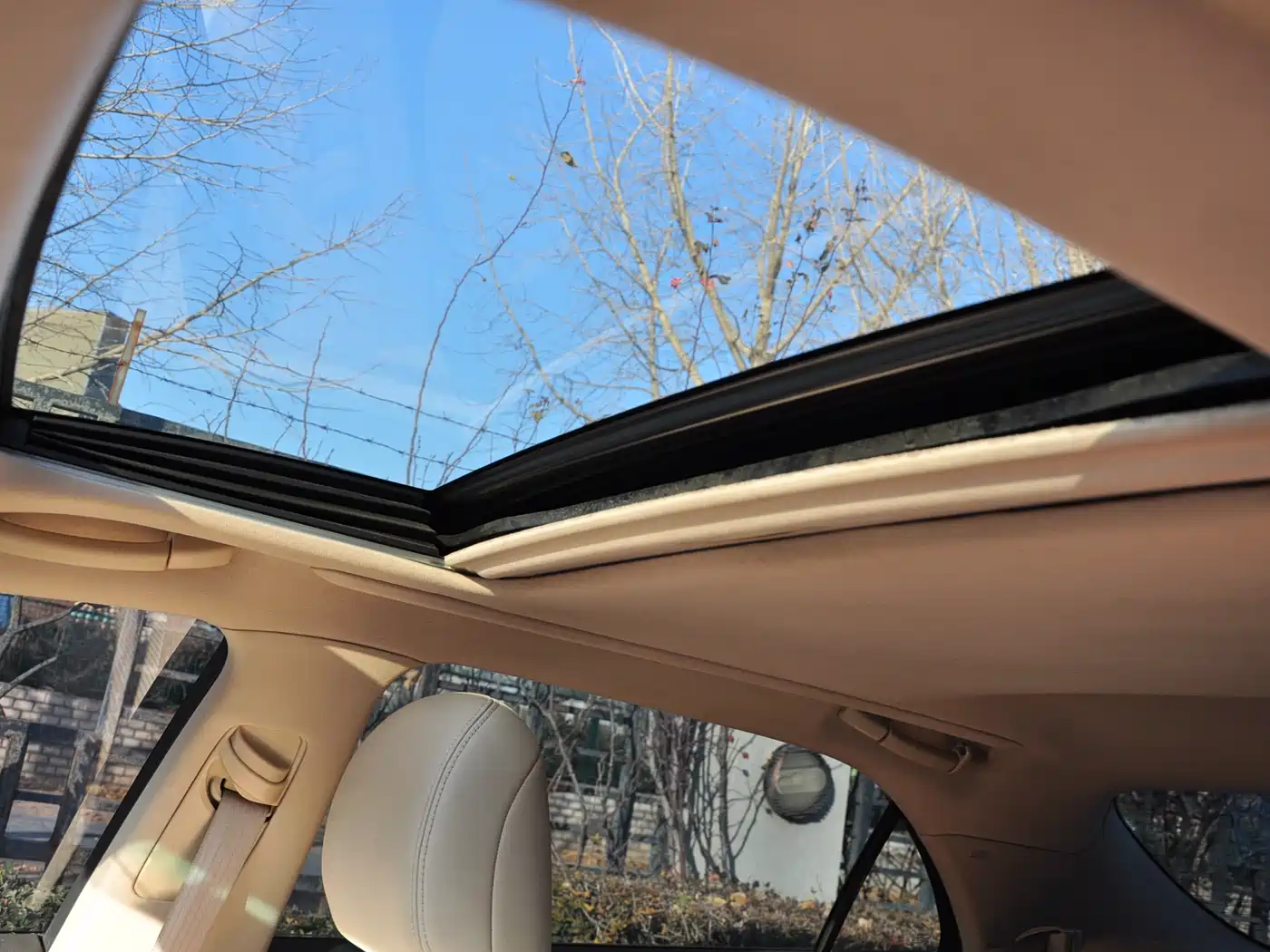Toyota Crown 2011 2.5L Royal Leather Sunroof Special Edition фото 12