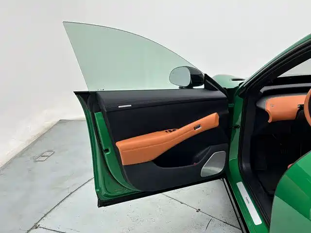 XIAOMI CAR XIAOMI YU7