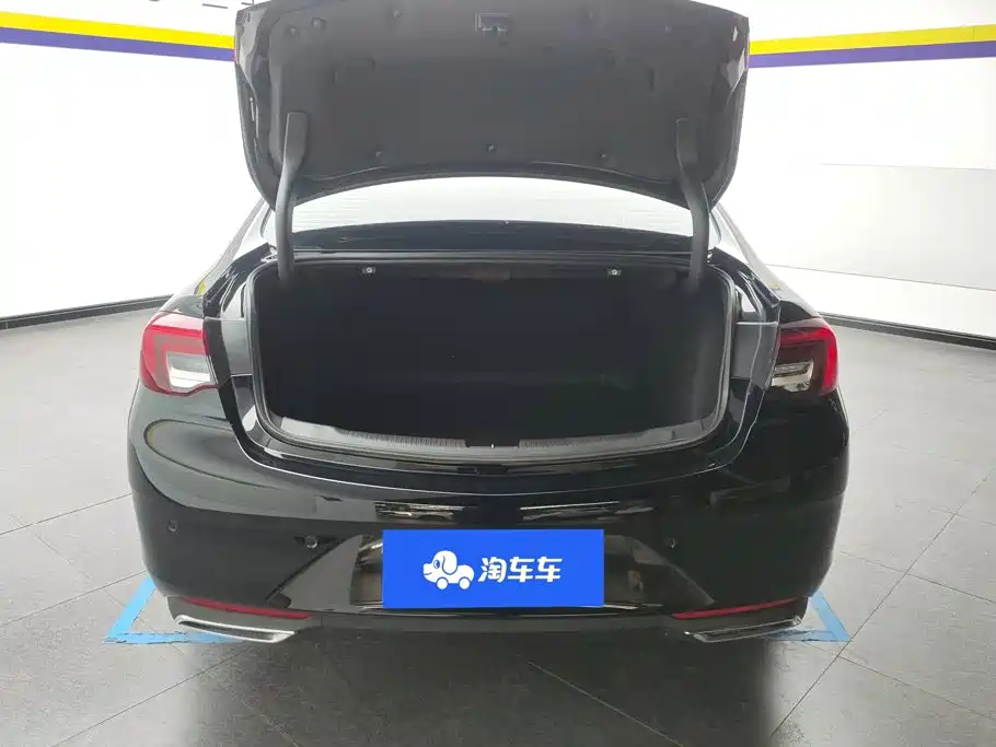 Фото 4 - Buick Regal