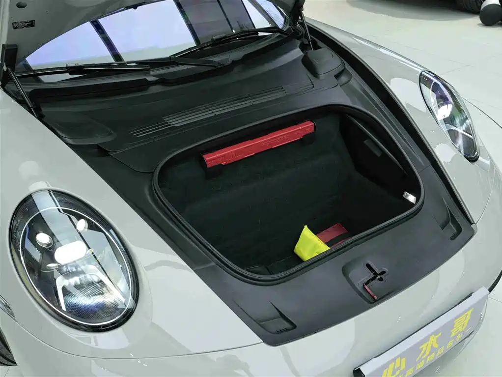 Porsche 911 2023 Carrera 3.0T фото 24