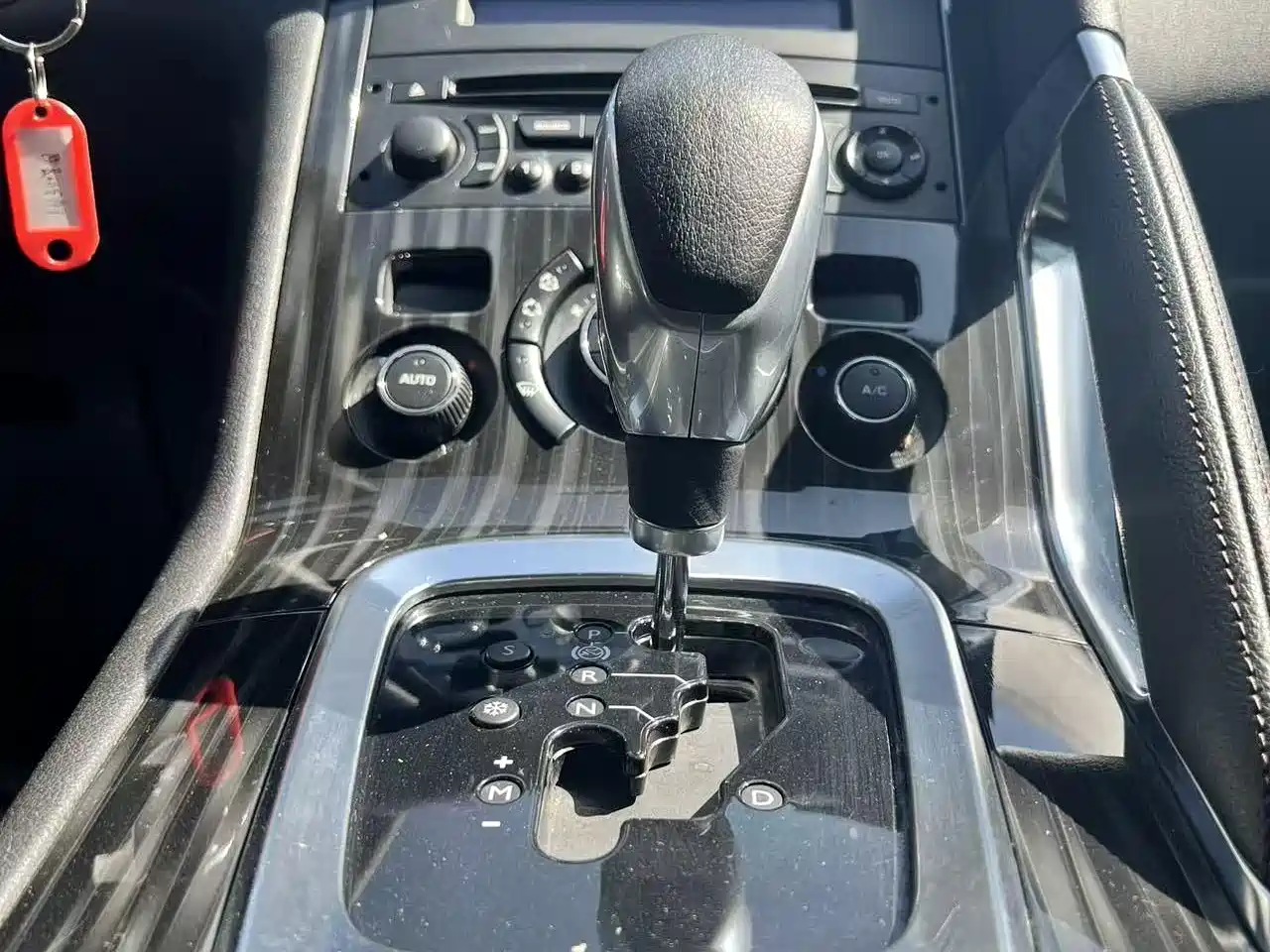 Peugeot 3008 2013 2.0L Automatic Trend Edition фото 13