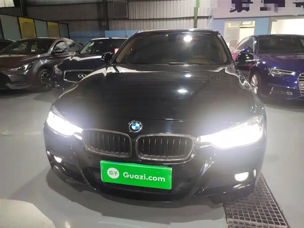 BMW 3 Series 2017 320Li M Sport фото 19