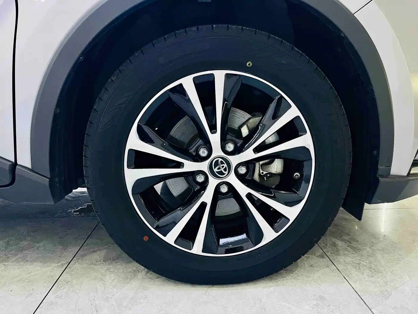 Toyota IZOA 2022 2021 2.0L Yixiang Edition
