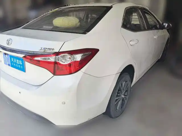Toyota Levin 2016 1.6G CVT Elite Edition — фото 2