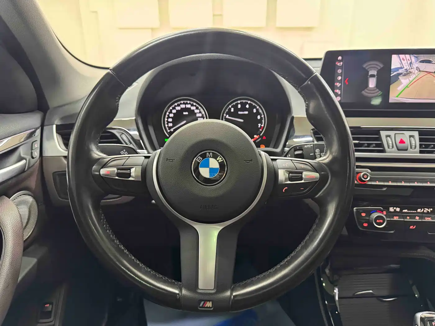 BMW X1 2021 sDrive20Li Exclusive фото 15