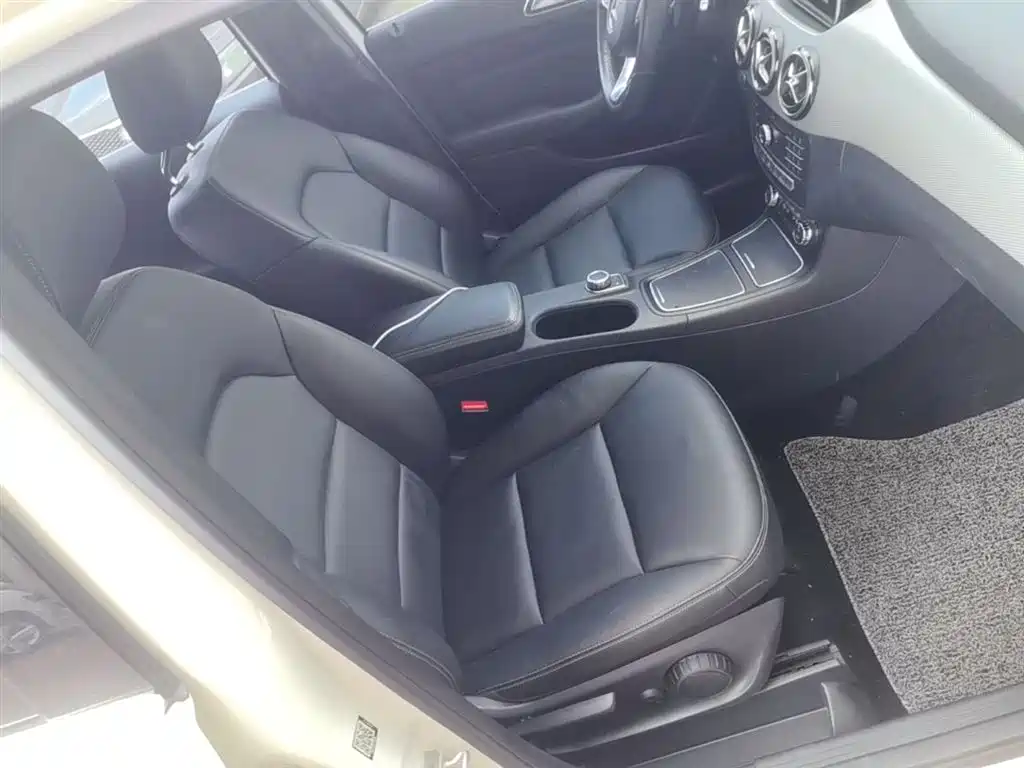 Mercedes-Benz B-Class 2015 B 200 Style фото 25