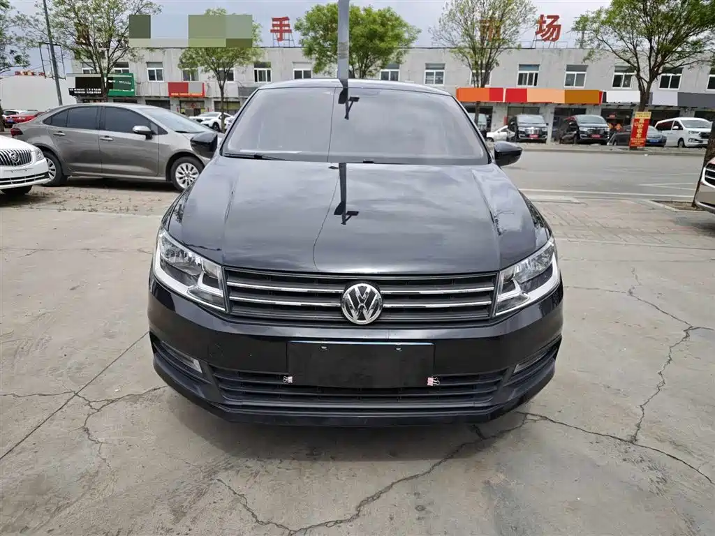 Volkswagen Santana 2016 1.4L Manual Trend Edition фото 2