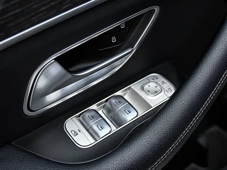 Mercedes-Benz GLE 2024 GLE 450 4MATIC Luxury фото 22