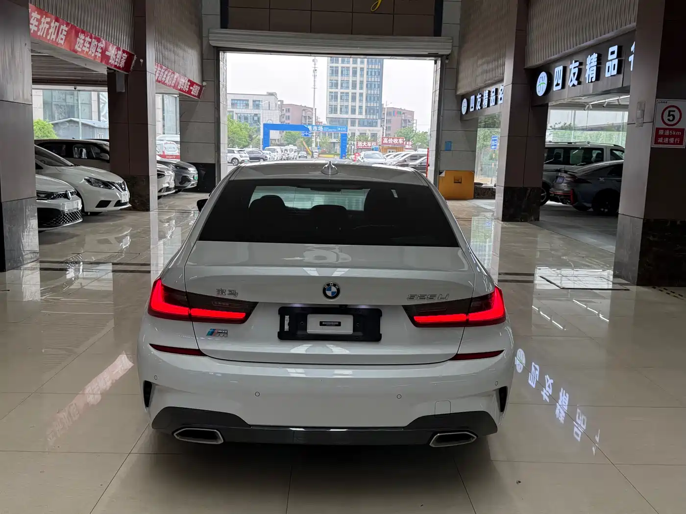 BMW 3 Series 2020 320Li M Sport Package фото 5