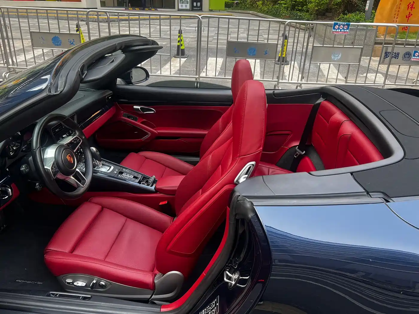 Porsche 911 2016 Carrera Cabriolet 3.0T фото 11