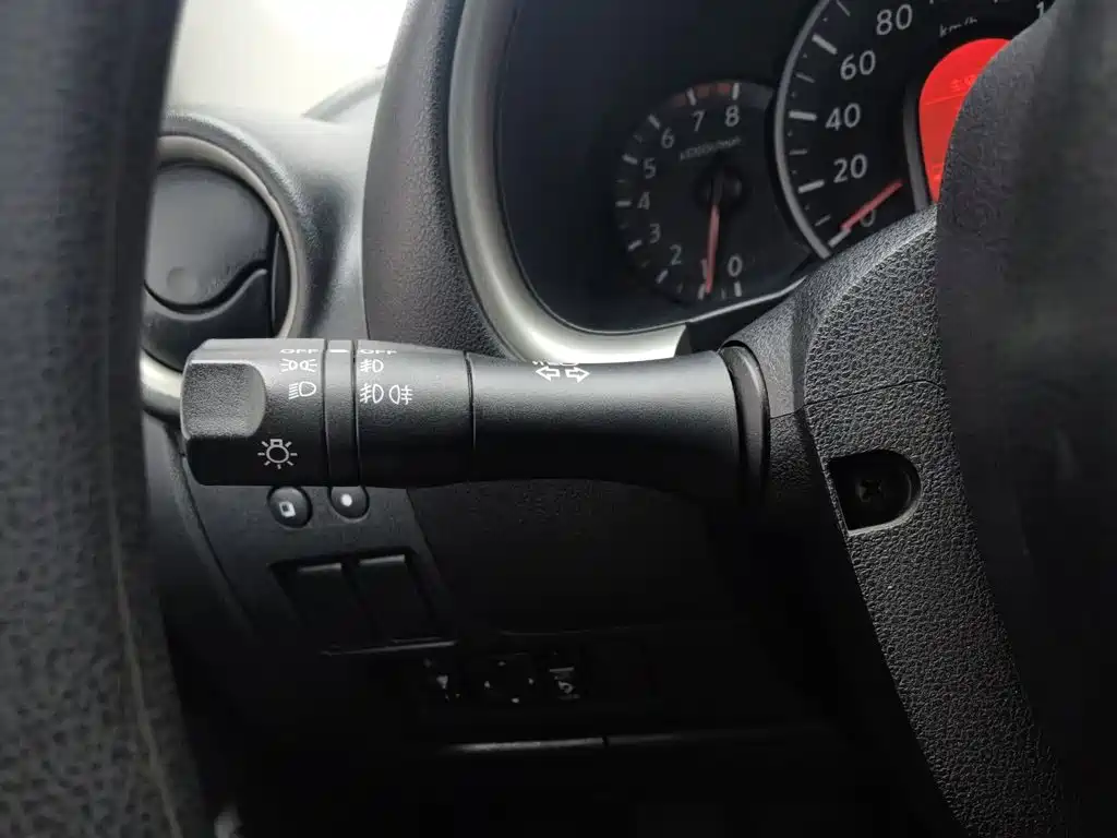 Nissan March 2010 2010 1.5L Automatic Easy Smart Edition