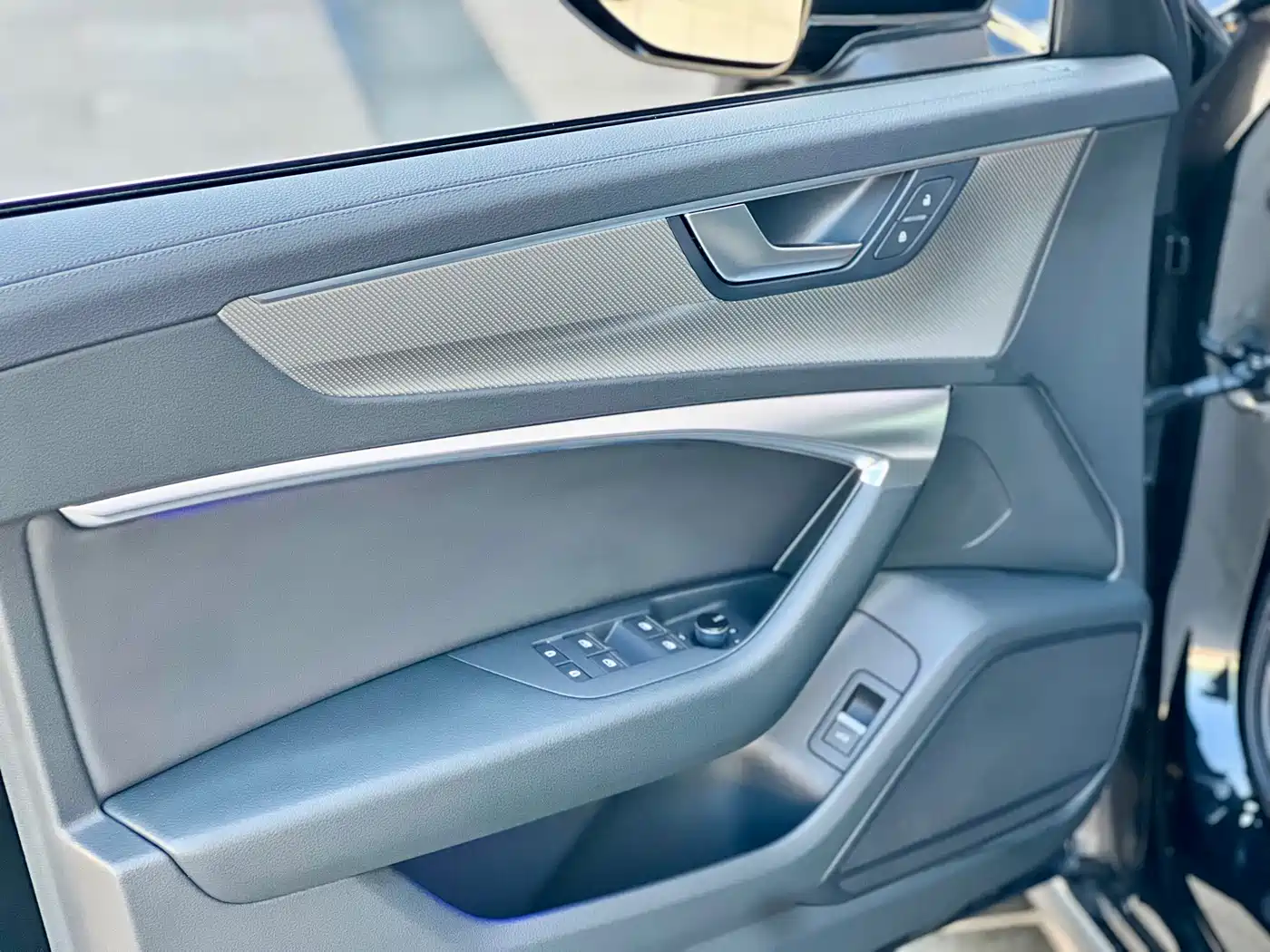 Audi A6L 2020 40 TFSI Luxury Dynamic фото 40