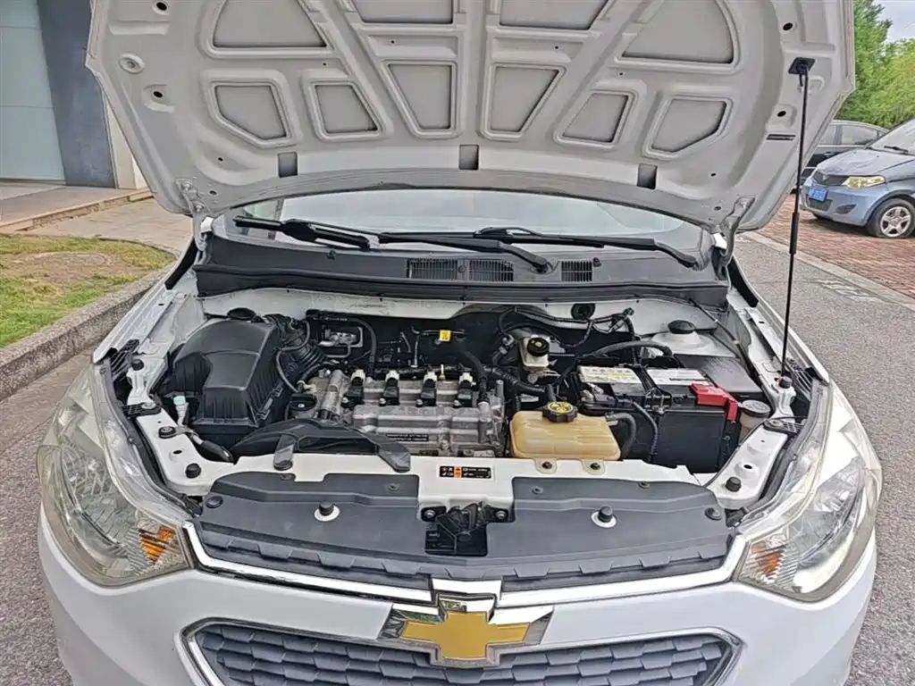 Chevrolet Sail 2015 Sail 3 1.5L Manual Ideal Sunroof Edition фото 20