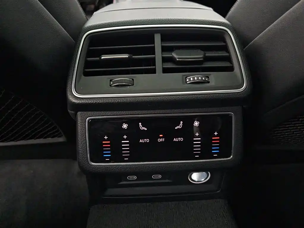 Audi A7L 2024 45TFSI S-line Dream Edition Crystal Package фото 13