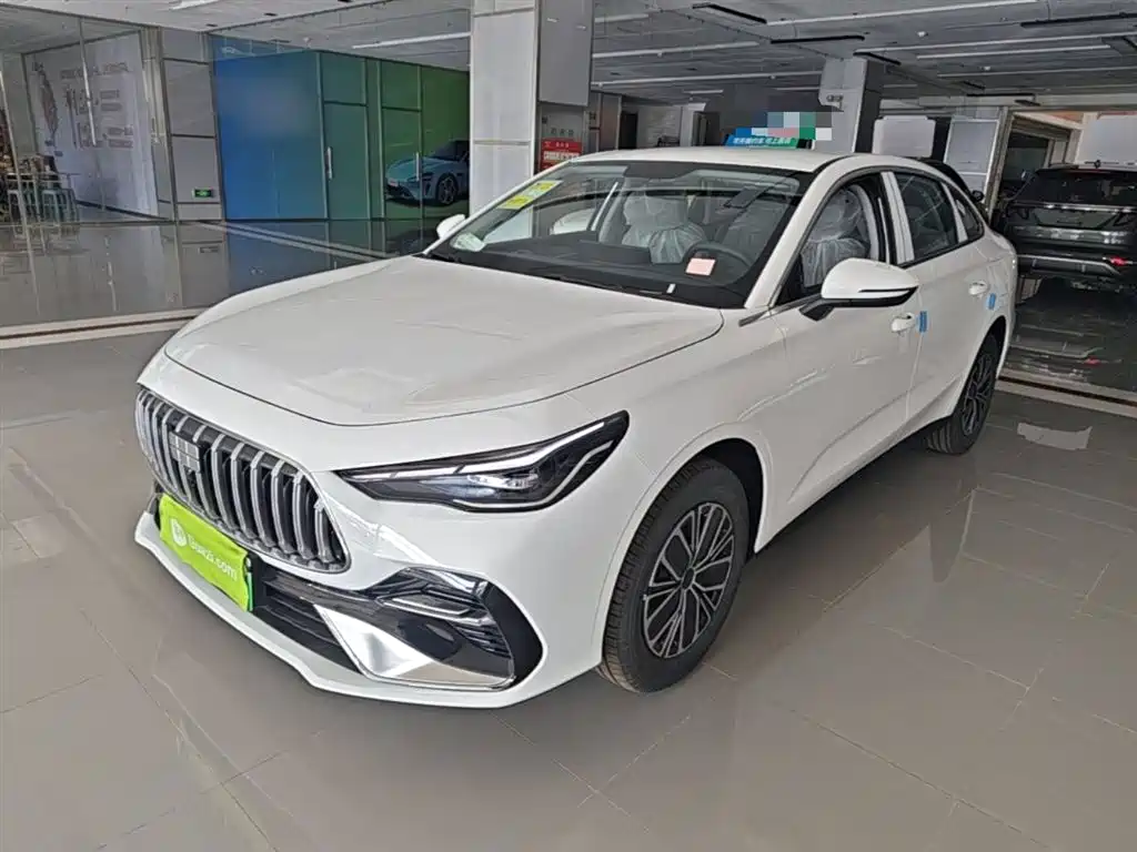 Geely Galaxy Galaxy Stellar 6 2025 60km Voyager Edition фото 2
