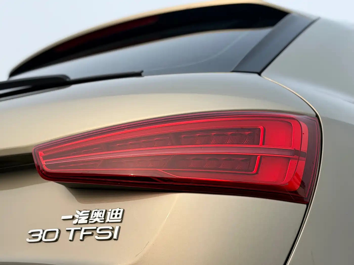 Audi Q3 2018 30th Anniversary Edition 30 TFSI Fashion фото 7