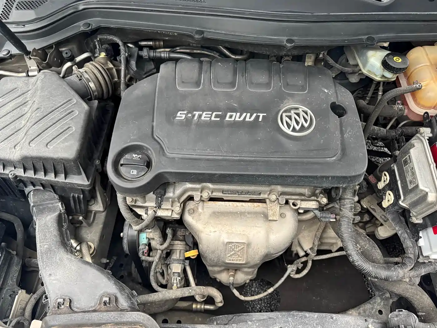 Buick Excelle 2015 15N Manual Luxury фото 21