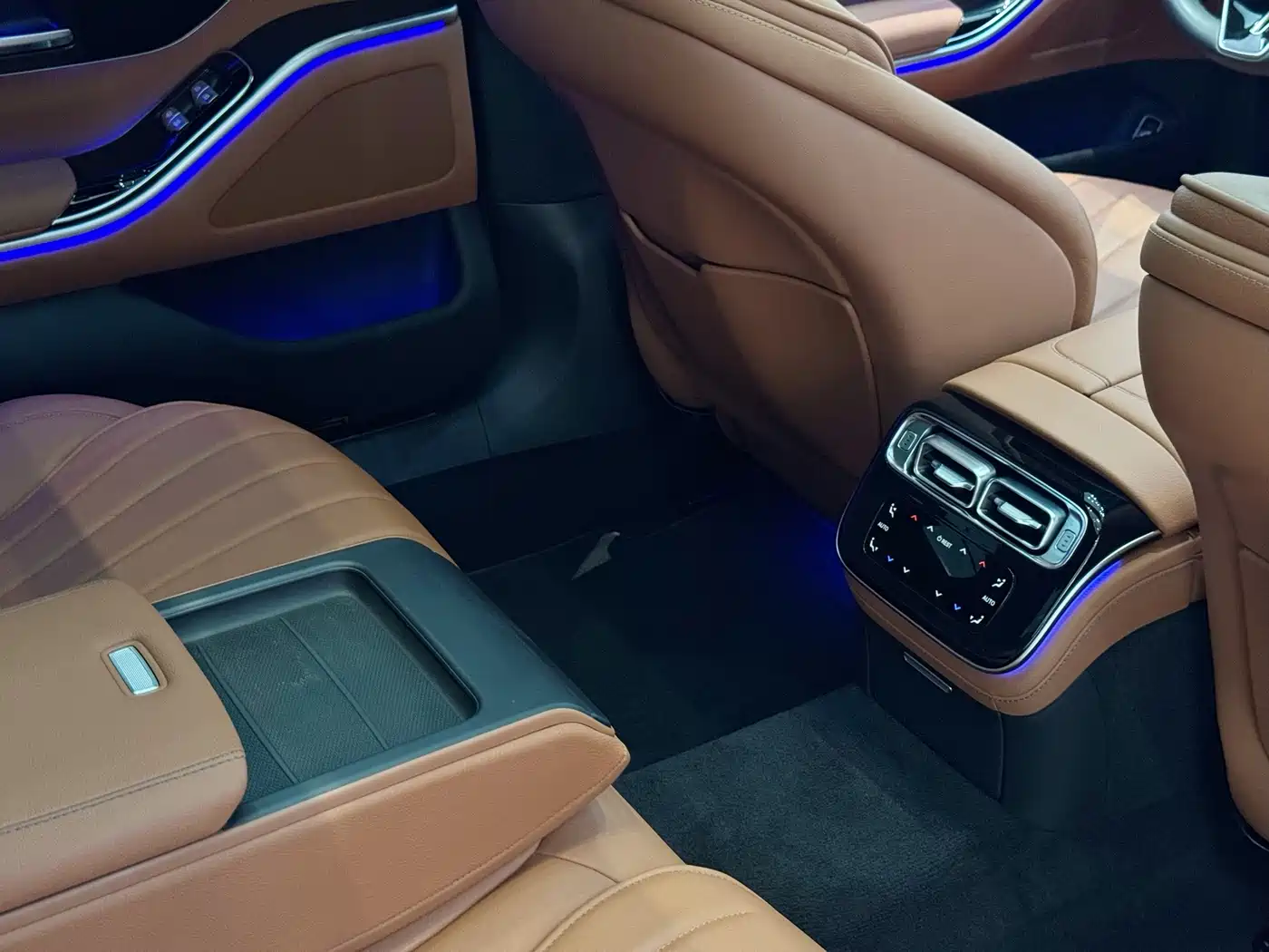 Mercedes-Benz S-Class 2023 Facelift S 400 L Business фото 15
