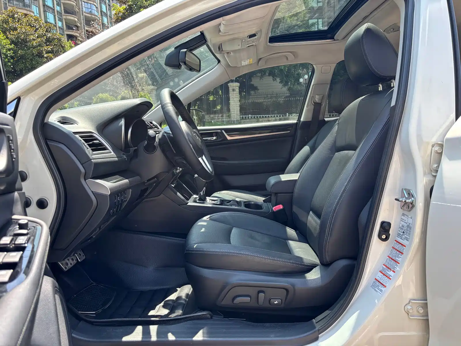 Фото 8 - Subaru Outback