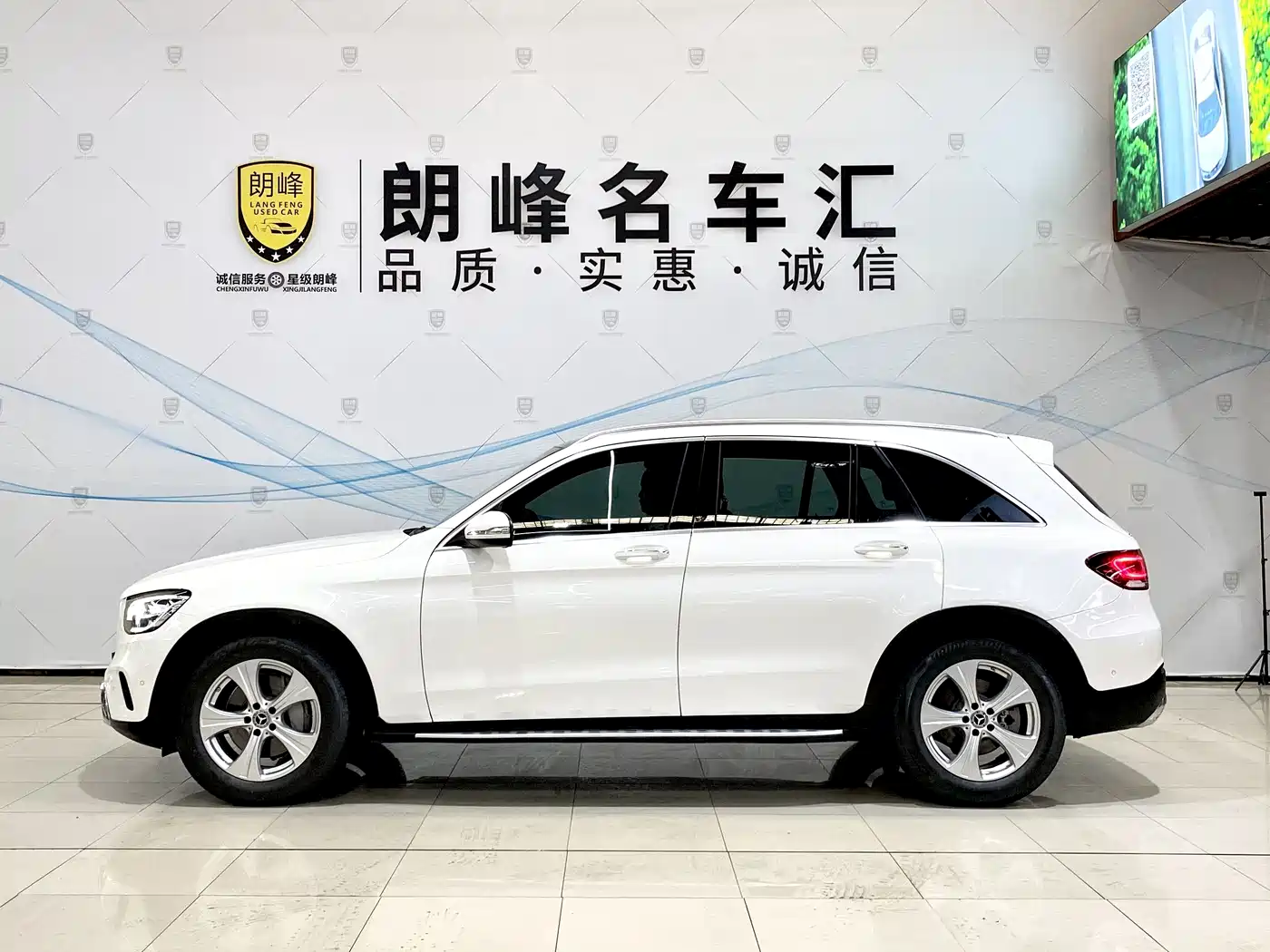Mercedes-Benz GLC 2021 GLC 260 L 4MATIC Sporty фото 7