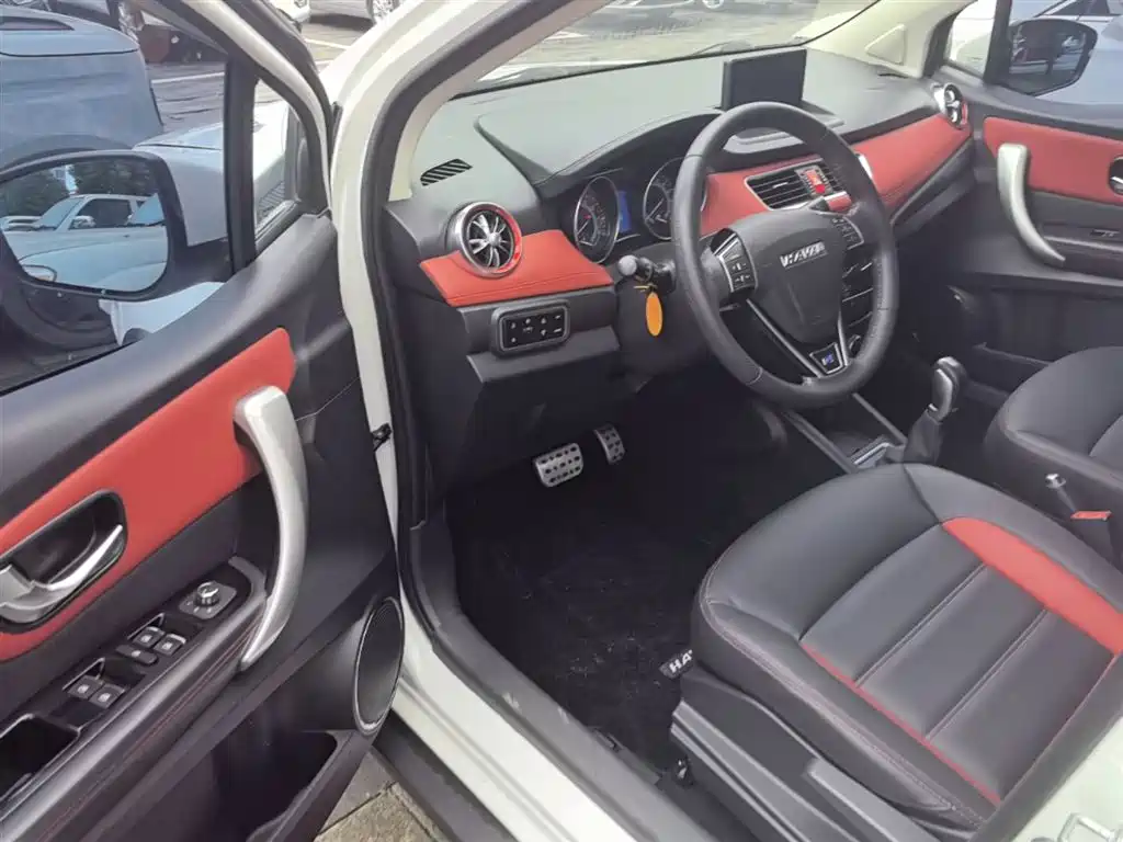 Haval H1 2016 Blue Label 1.5L AMT Luxury фото 16