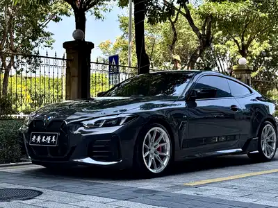 BMW 4