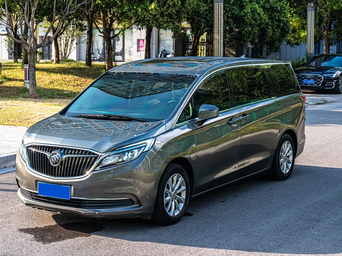 Buick GL8 2017 ES 28T Comfort Type China V
