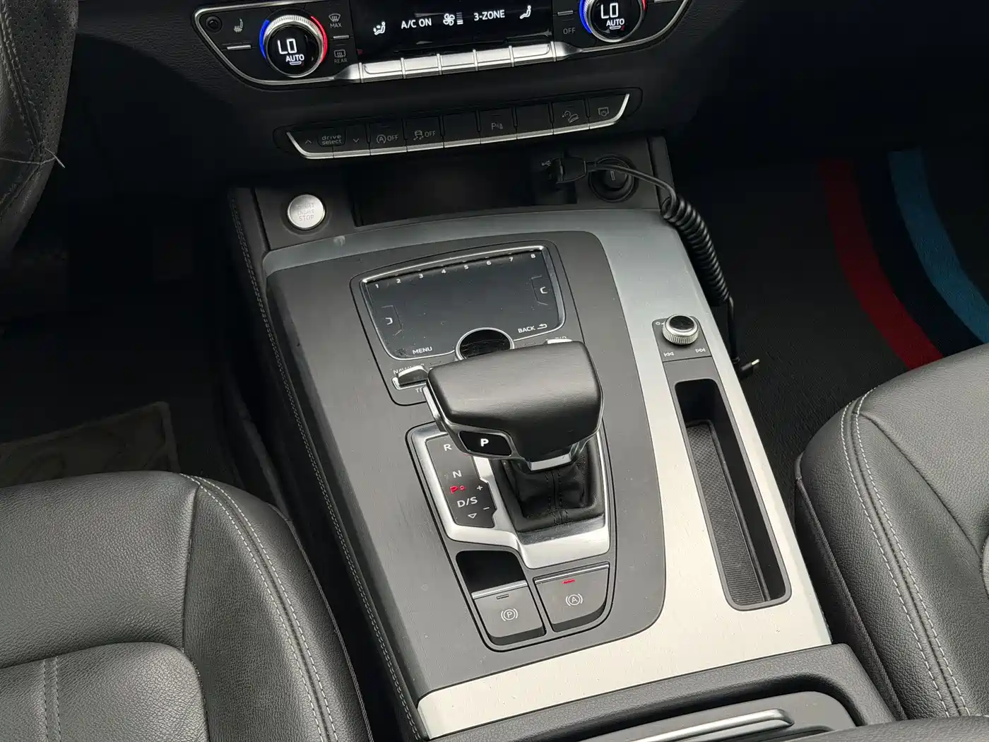 Audi Q5L 2020 Facelift 40 TFSI Honor Fashion фото 18