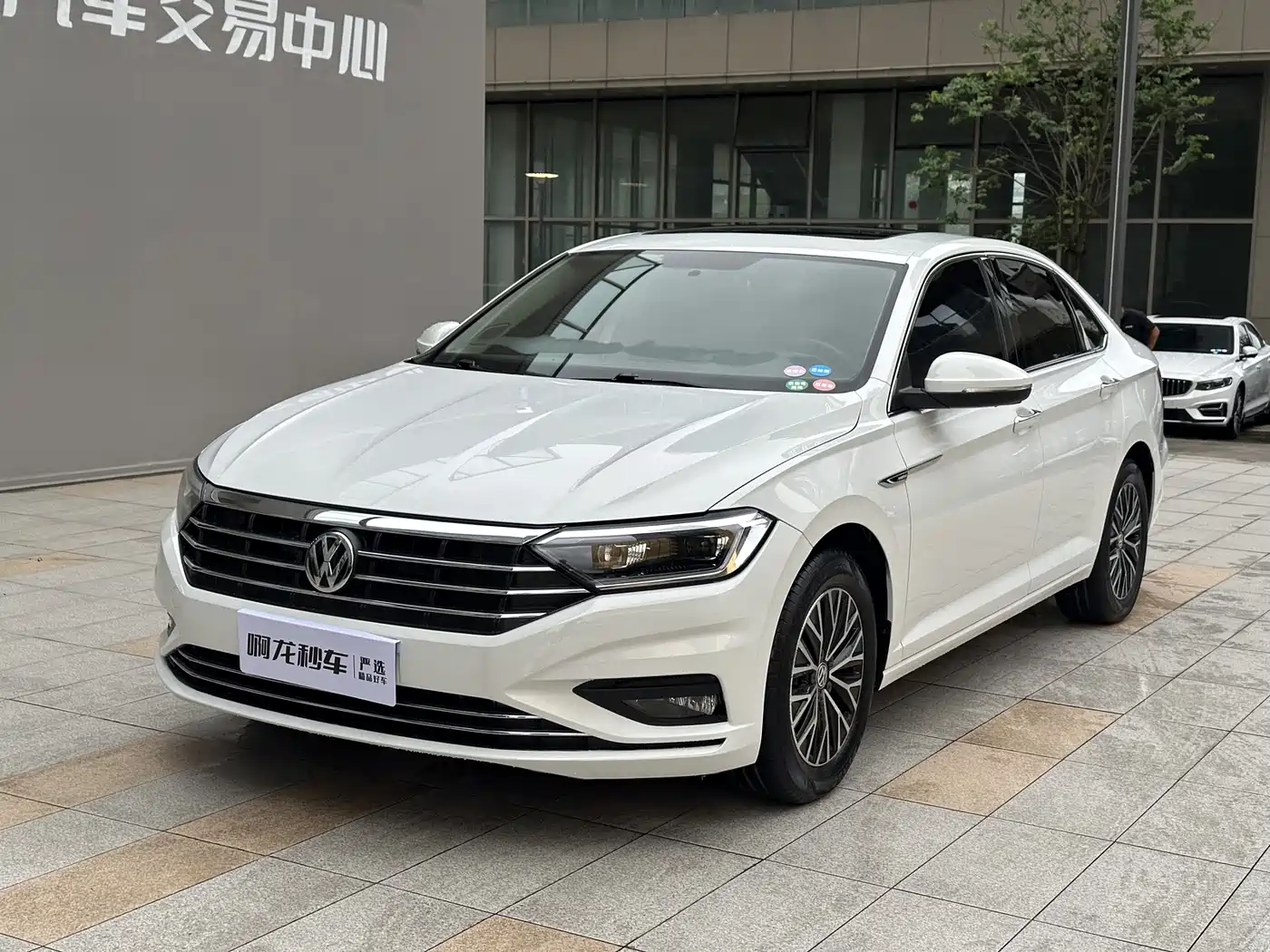 Volkswagen Sagitar 2021 280TSI DSG Comfort Smart Connect Edition фото 2