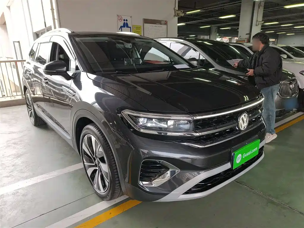 Volkswagen Talagon 2023 Facelift 380TSI 4WD Luxury Premium Pro Edition 6-Seater фото 4