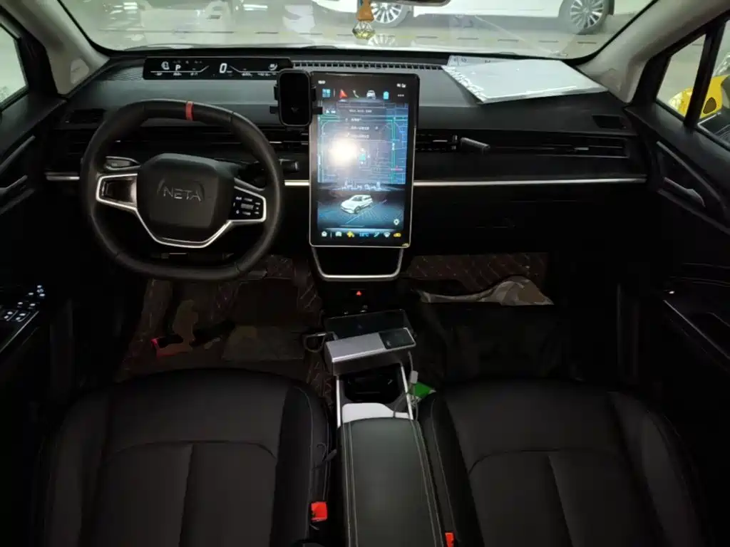 Nezha Auto Nezha V 2023 2022 Tide 300 Lite Ternary Lithium