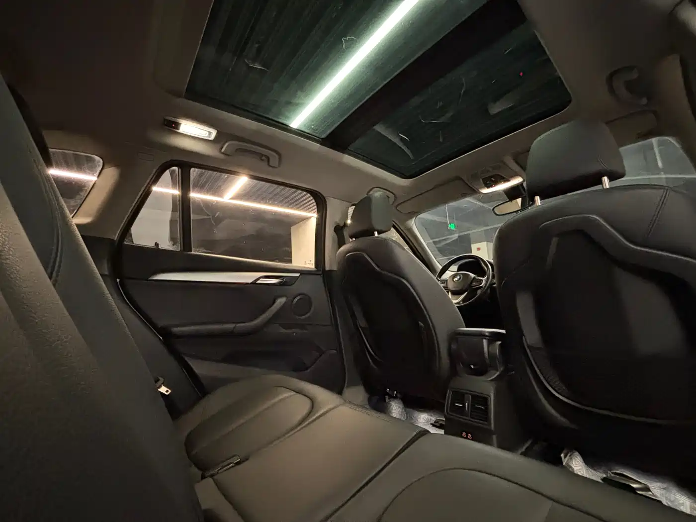 BMW X1 2019 sDrive20Li Leading Model фото 17
