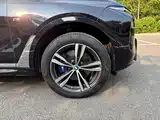 Фото 34 - BMW X7