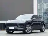 Photo 1 - Porsche Macan