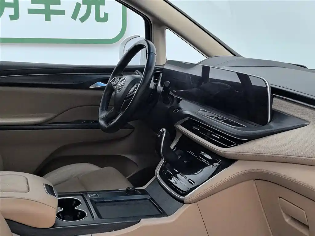 Buick GL8 2021 ES Landlord 653T Smart Flagship фото 22