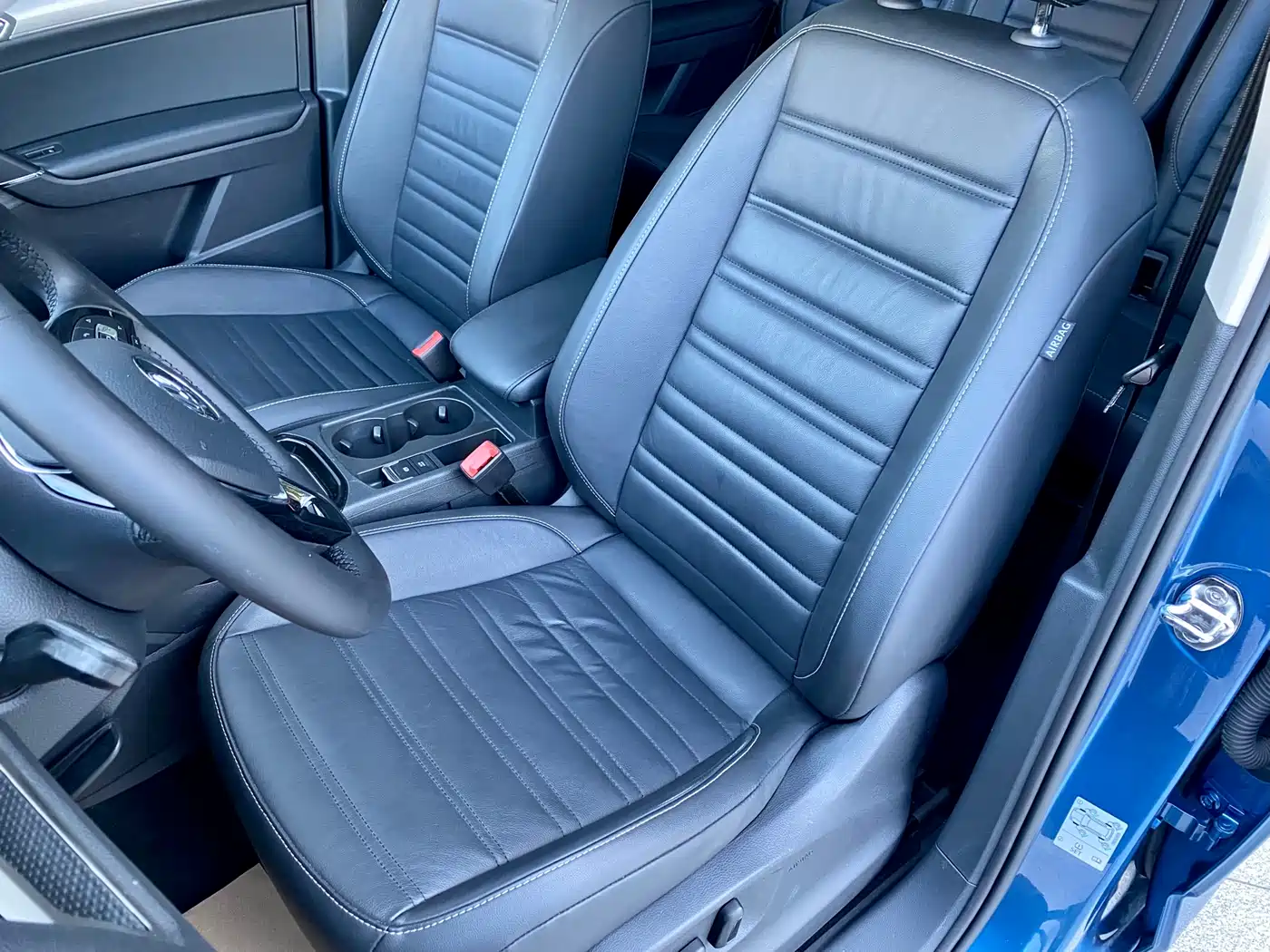 Volkswagen Touran 2018 Touran L 330TSI DSG Luxury фото 12